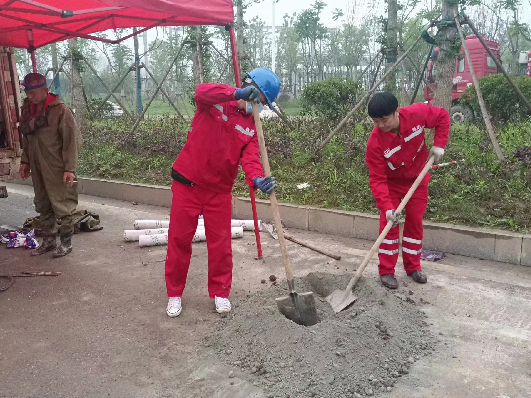 蓬莱镇管道疏通哪家好】及时进行市政管道清淤